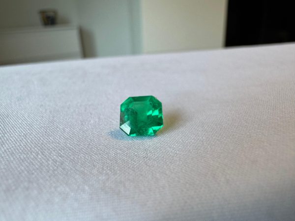 Emeraude Carrée 1.77 Cts Certifiée – Image 2